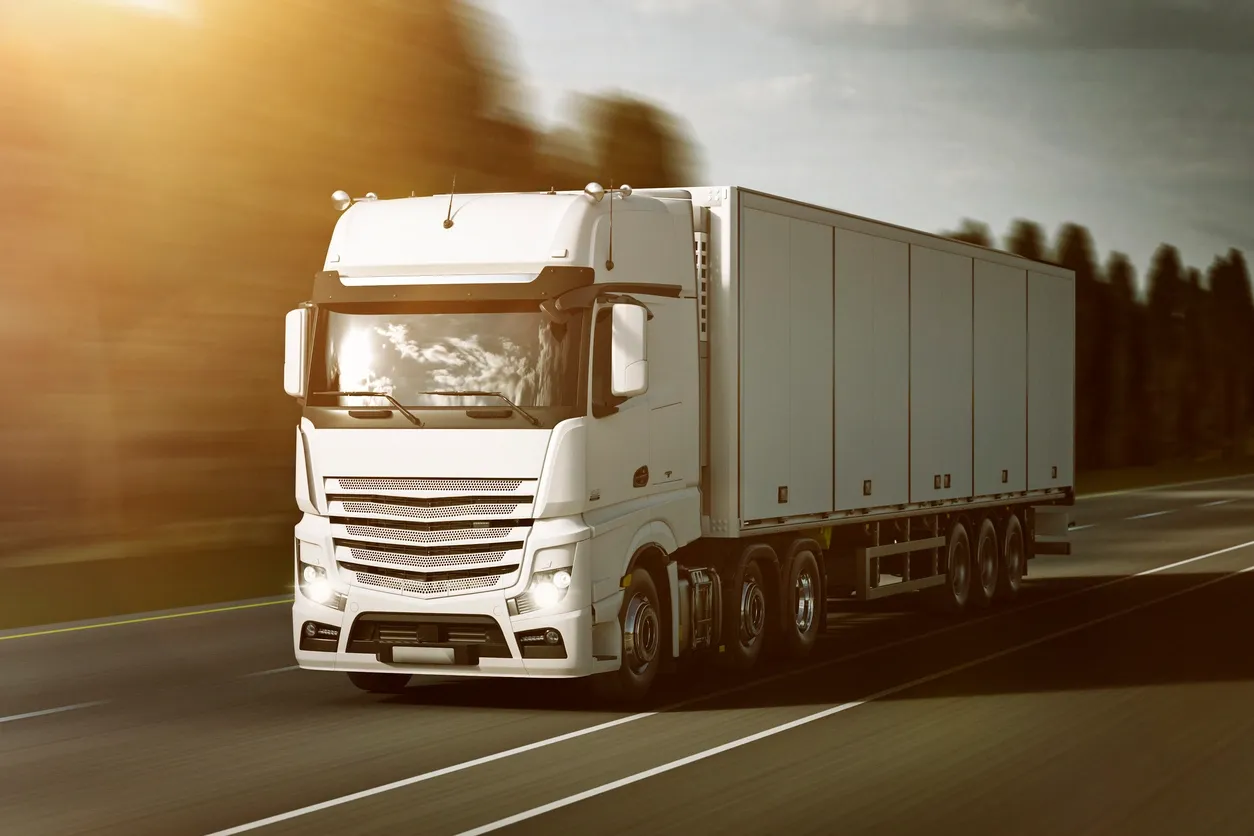 DRY VAN TRAILERS